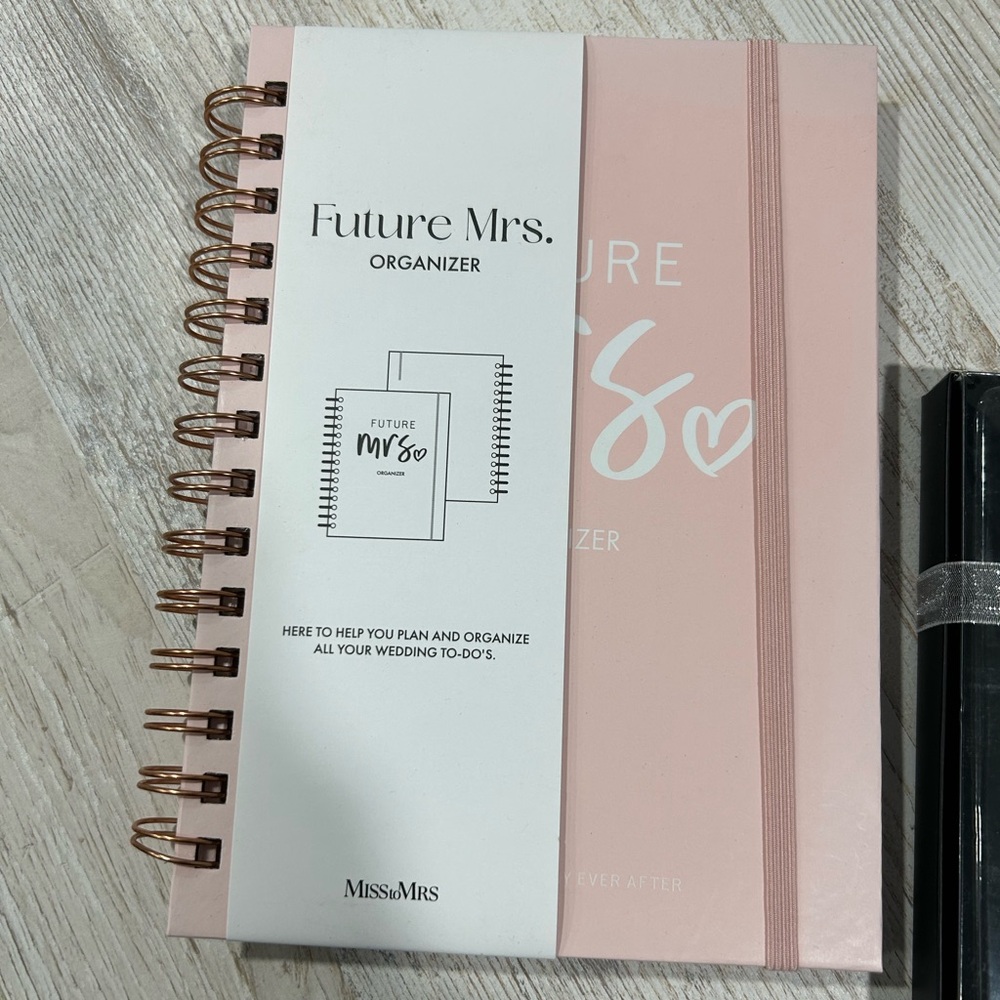 Future Mrs. Organizer in Pink